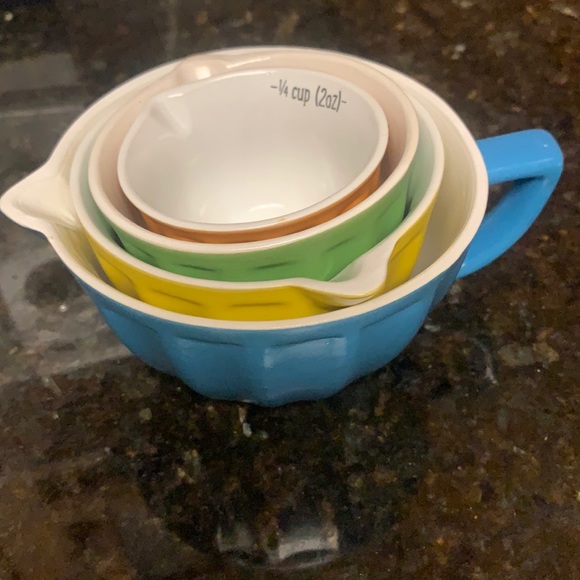 Stackable measuring cups - Picture 1 of 4